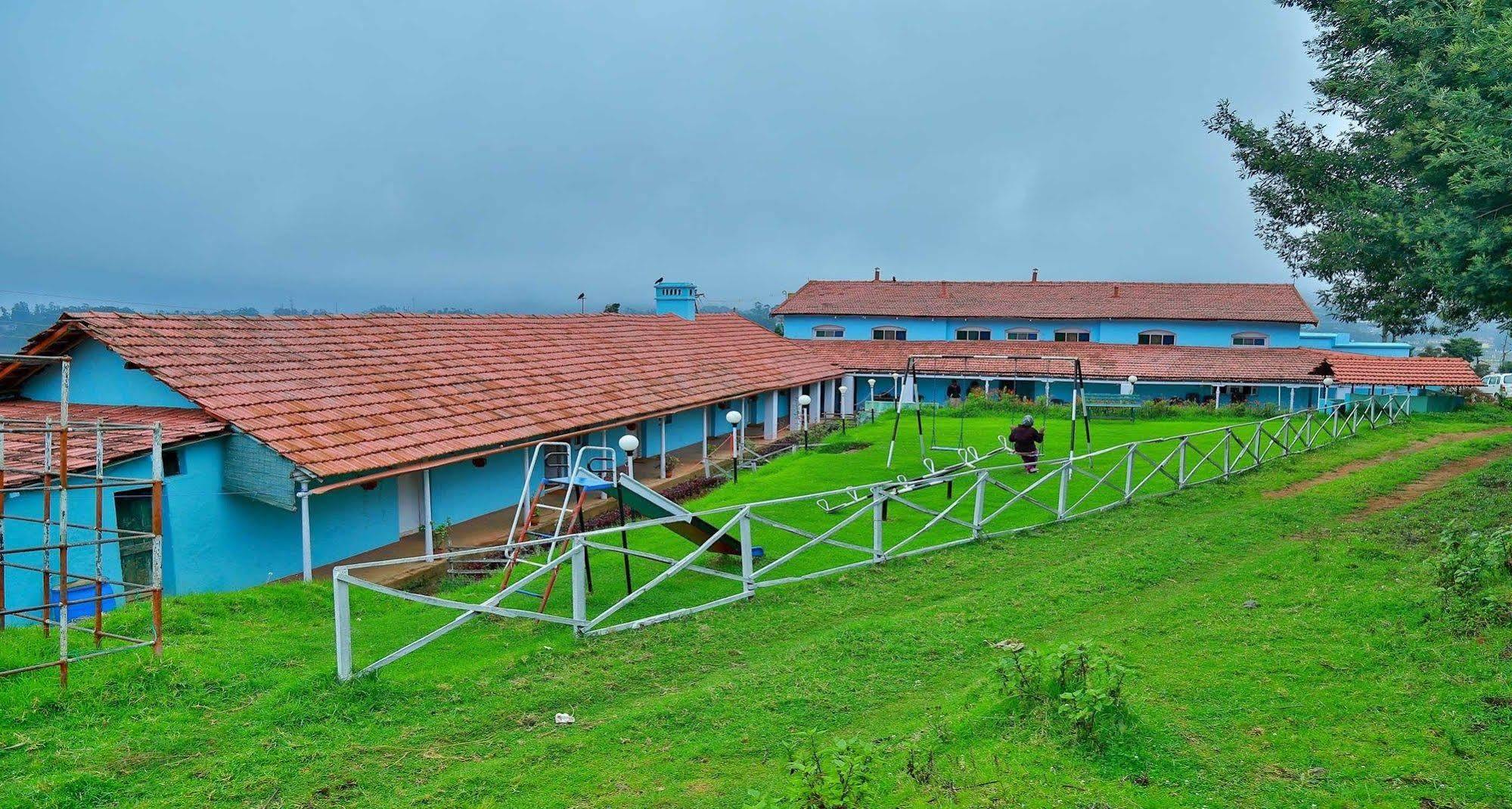 British Cliff Club Resort Ooty Bagian luar foto