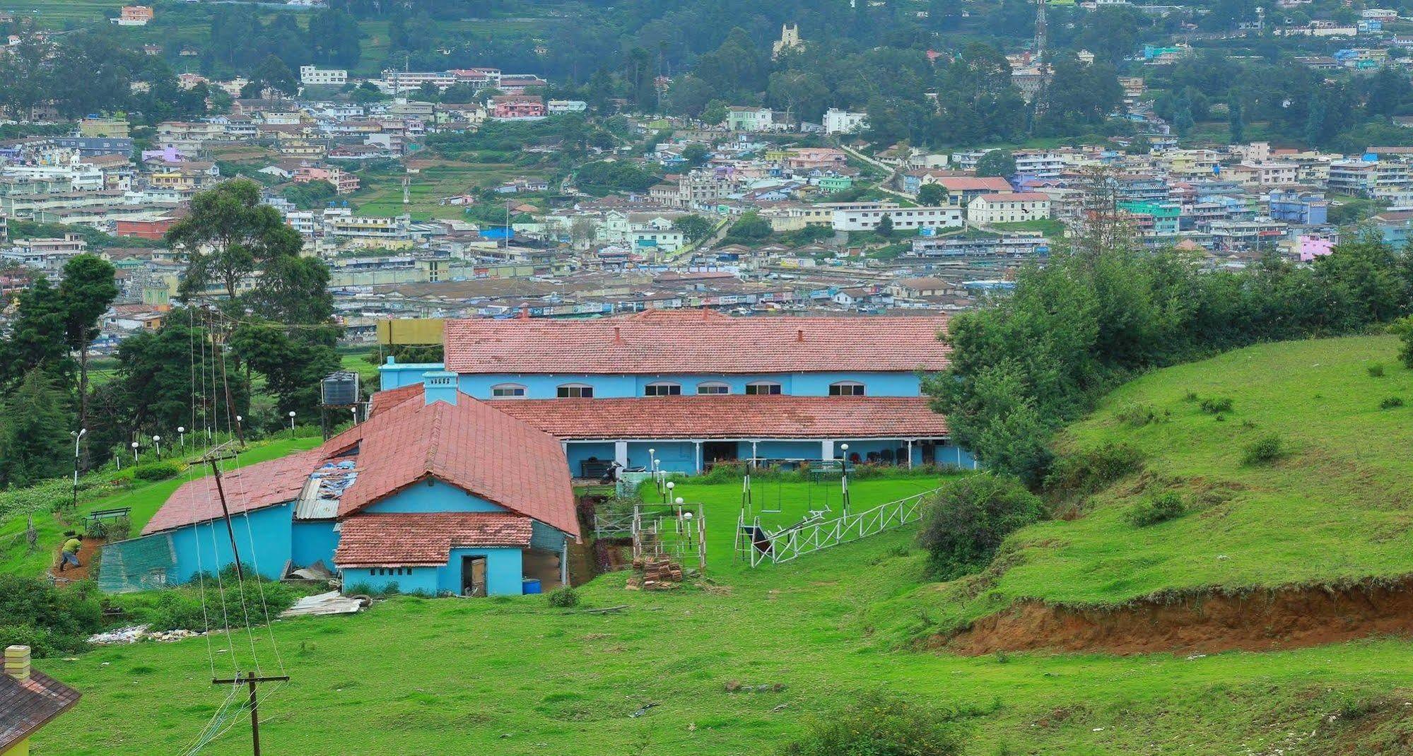 British Cliff Club Resort Ooty Bagian luar foto